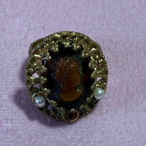 Vintage Western Germany Cameo Ring